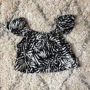 NWT Aerie off shoulder crop top